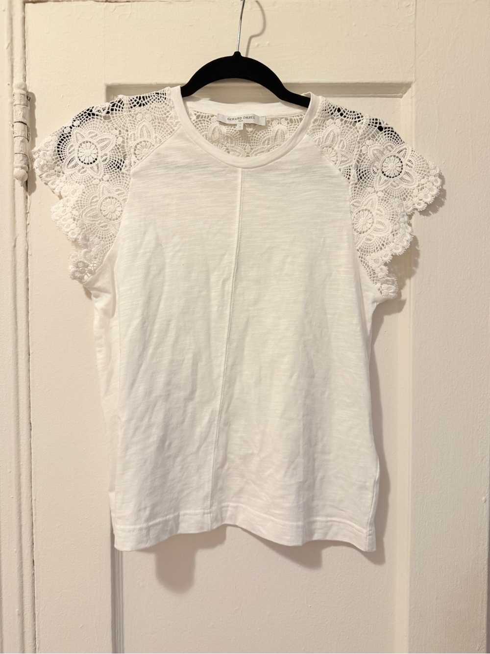 Gerard Darel NWOT White Cotton Tee with Crochet Lace Cap Sleeves